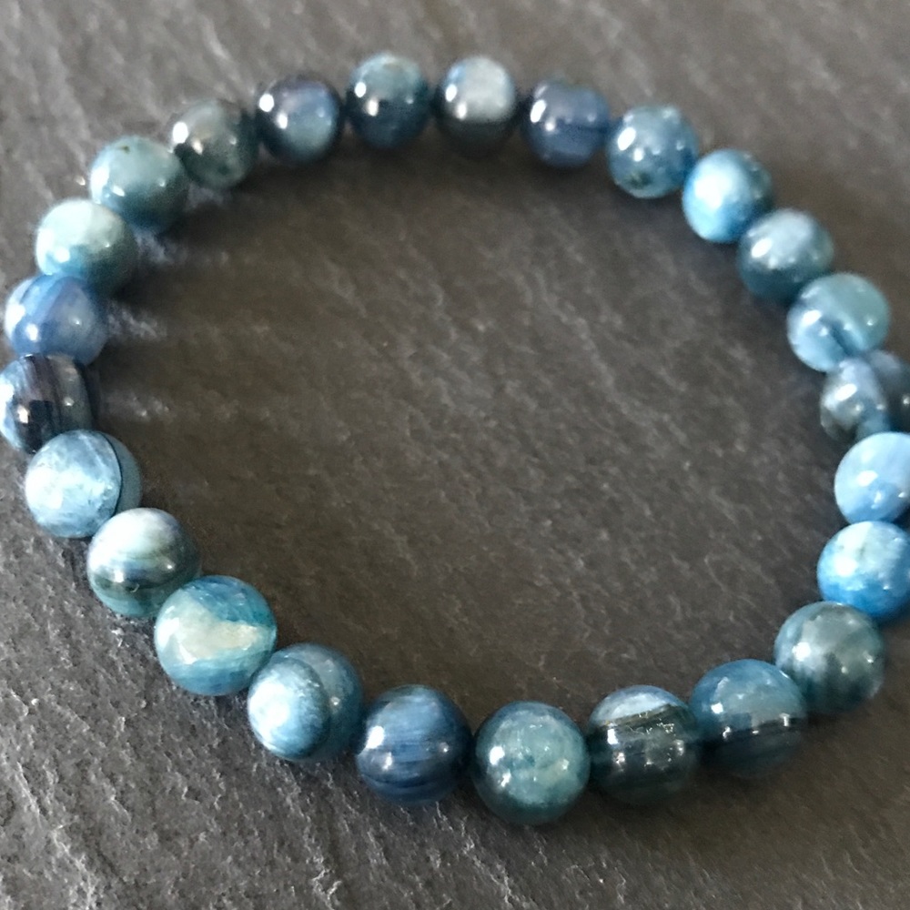 ✨Top grade AAA+ 9mm blue kyanite bracelet - Picture 7 of 9